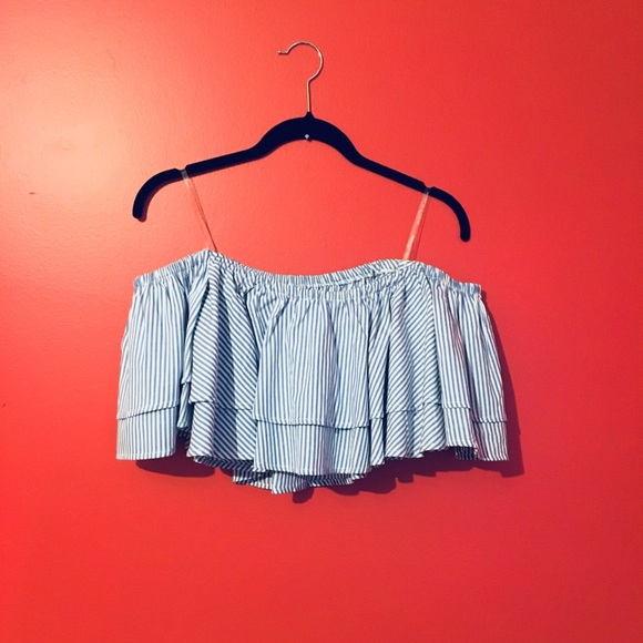 Crop Top - Picture 2 of 8